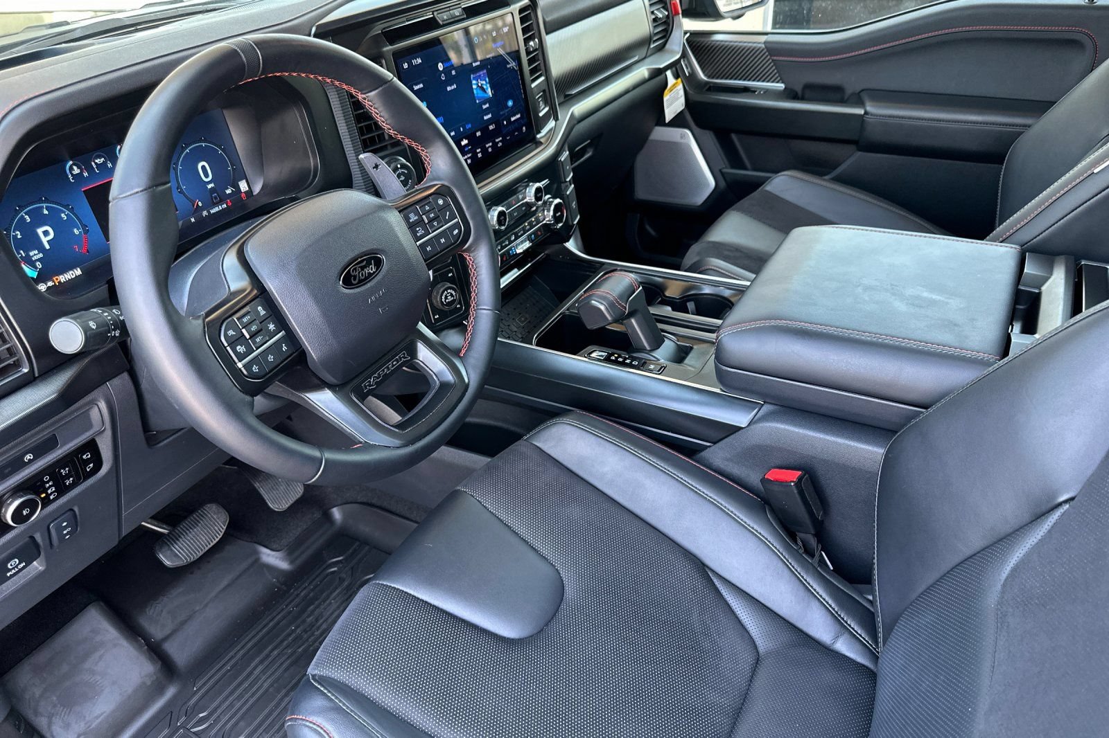 Used 2025 Ford F150 Raptor AWD/4WD image 10