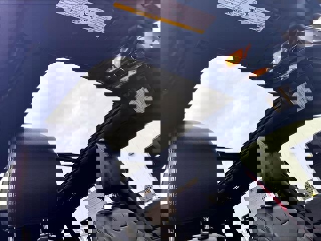 Used 2023 Jeep Compass Limited w/ Elite Group for (Red) Edition image 18