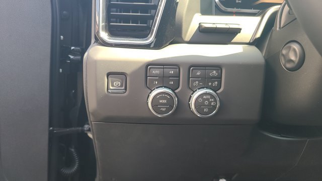 New 2026 GMC Sierra 1500 Denali w/ Denali Reserve Package AWD/4WD image 12