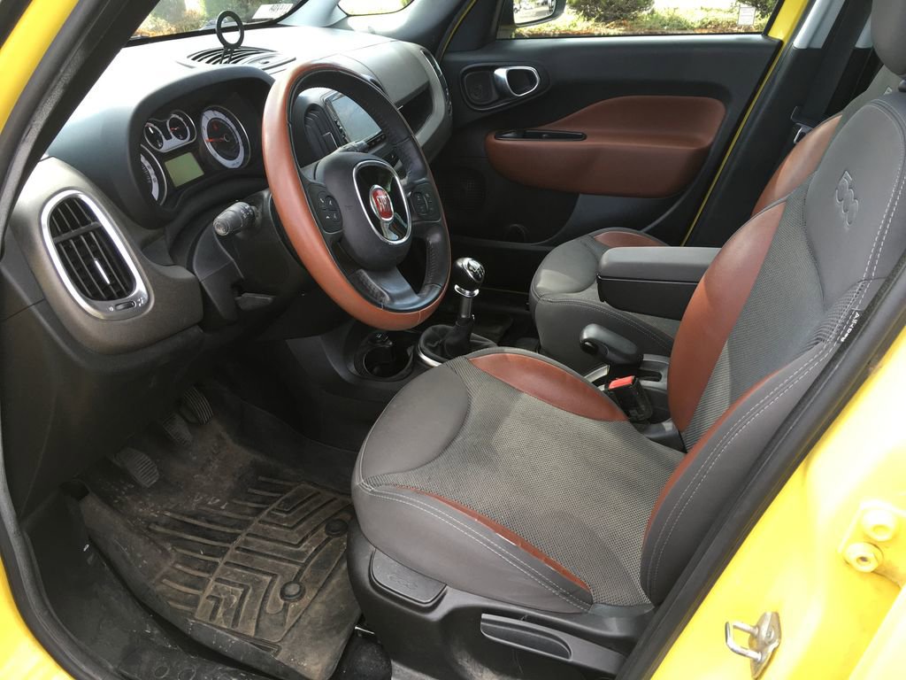 Used 2014 FIAT 500L Trekking image 4