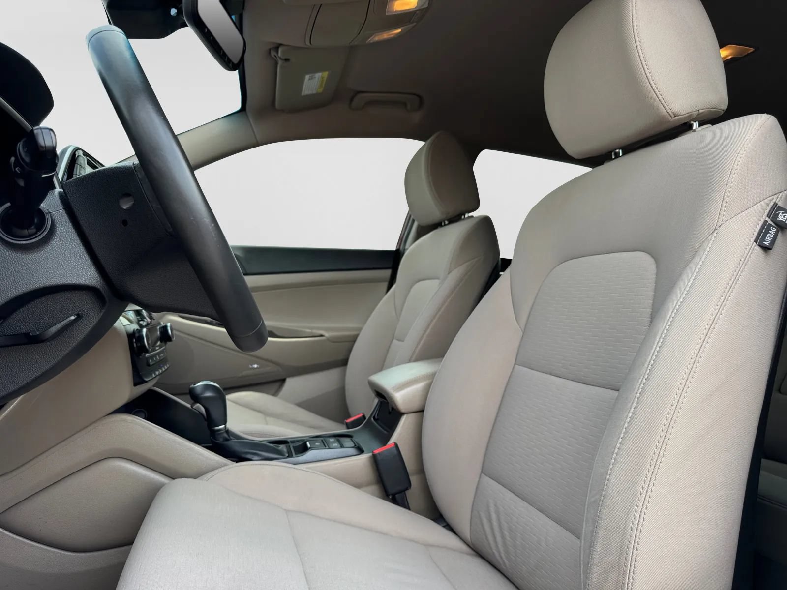 Used 2020 Hyundai Tucson Sport FWD image 14