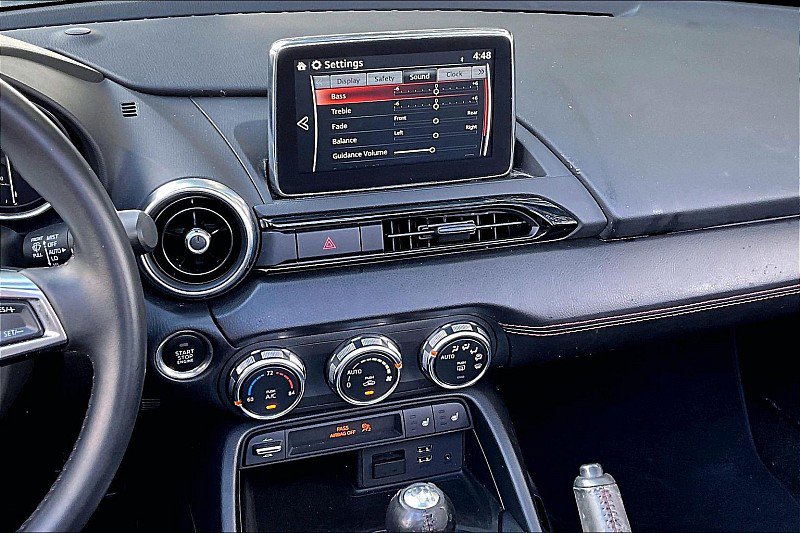 Used 2017 MAZDA MX-5 Miata RF Grand Touring RWD image 5