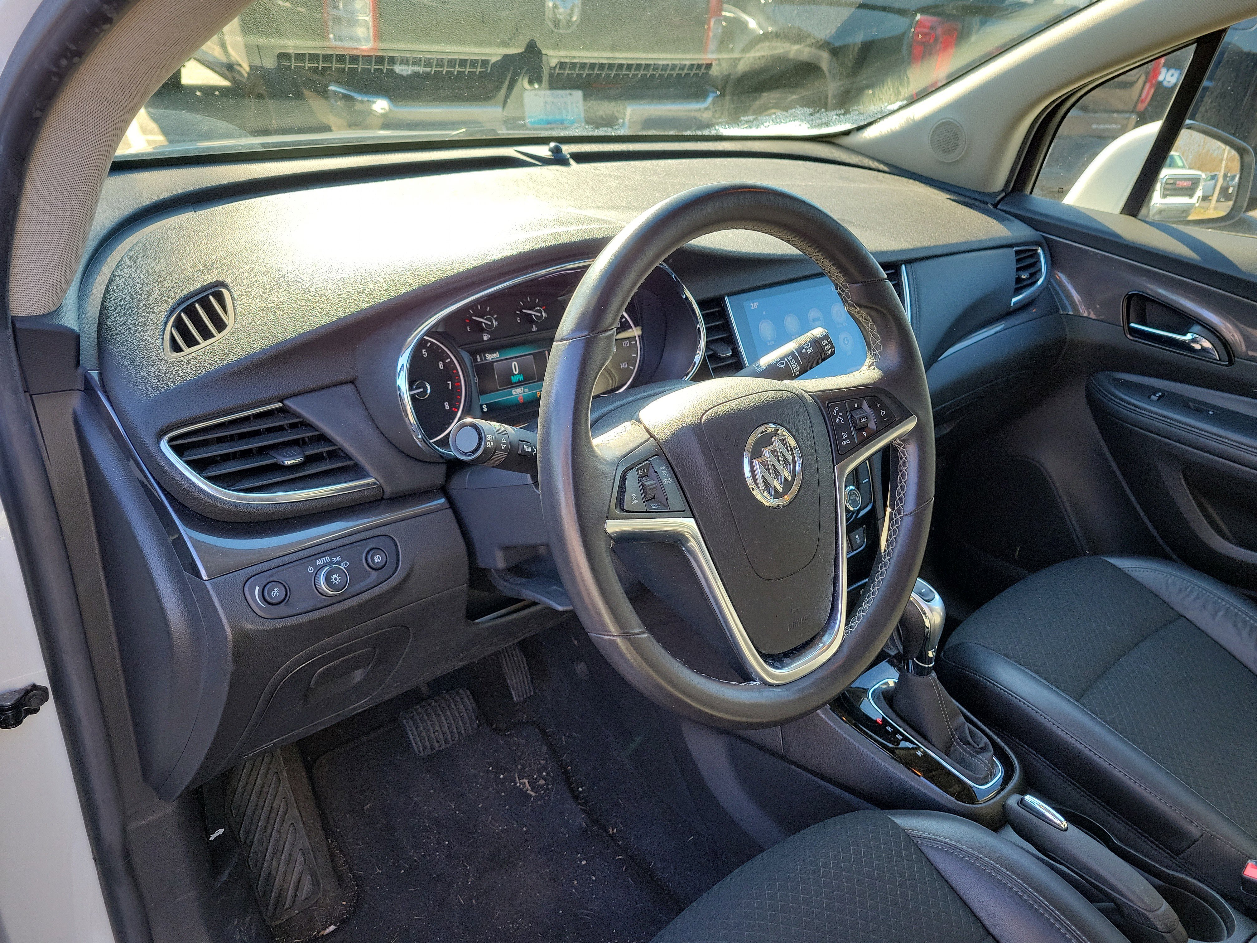 Used 2017 Buick Encore Preferred image 19