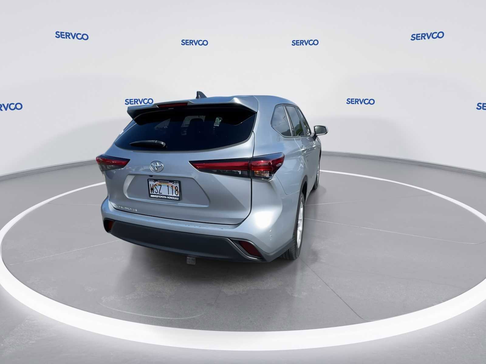 Used 2023 Toyota Highlander L image 8