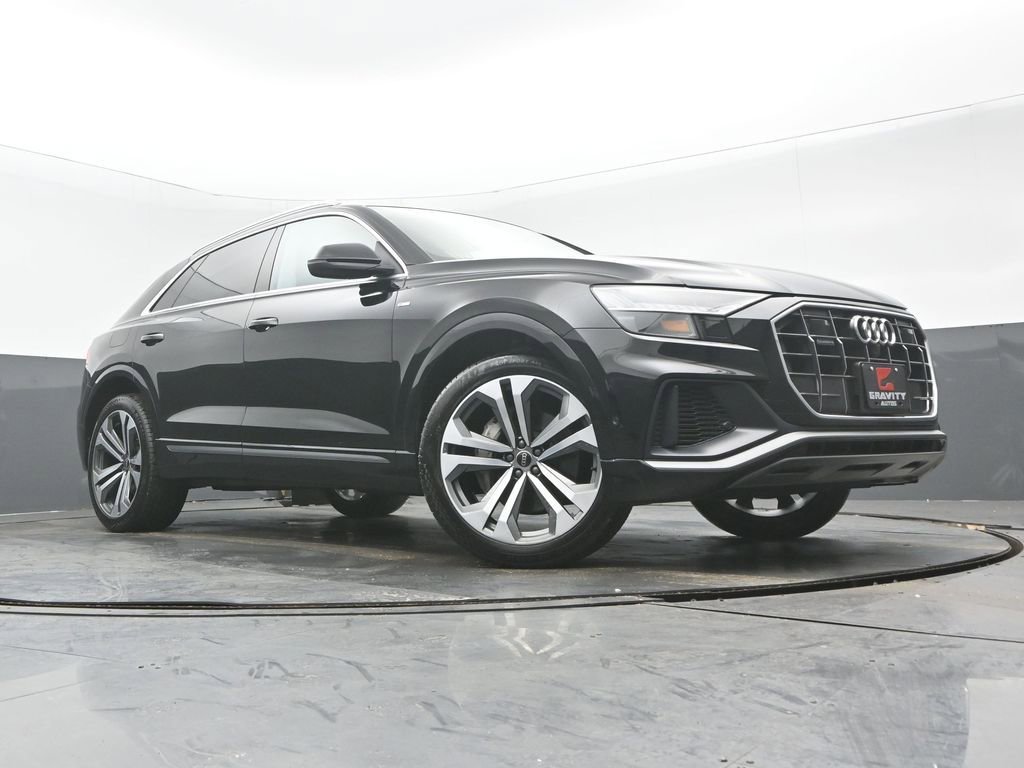 Used 2021 Audi Q8 Prestige w/ Prestige Package image 27