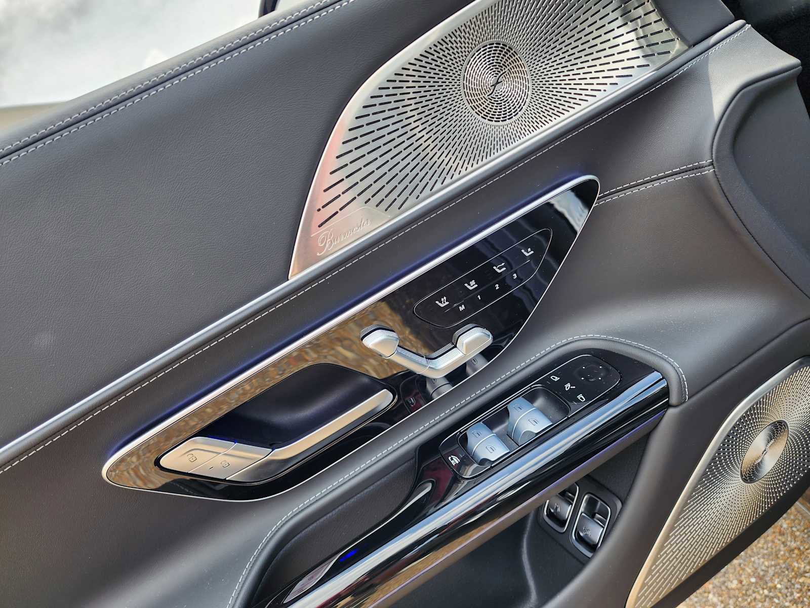 New 2025 Mercedes-Benz SL 63 AMG S e Performance 4MATIC image 14