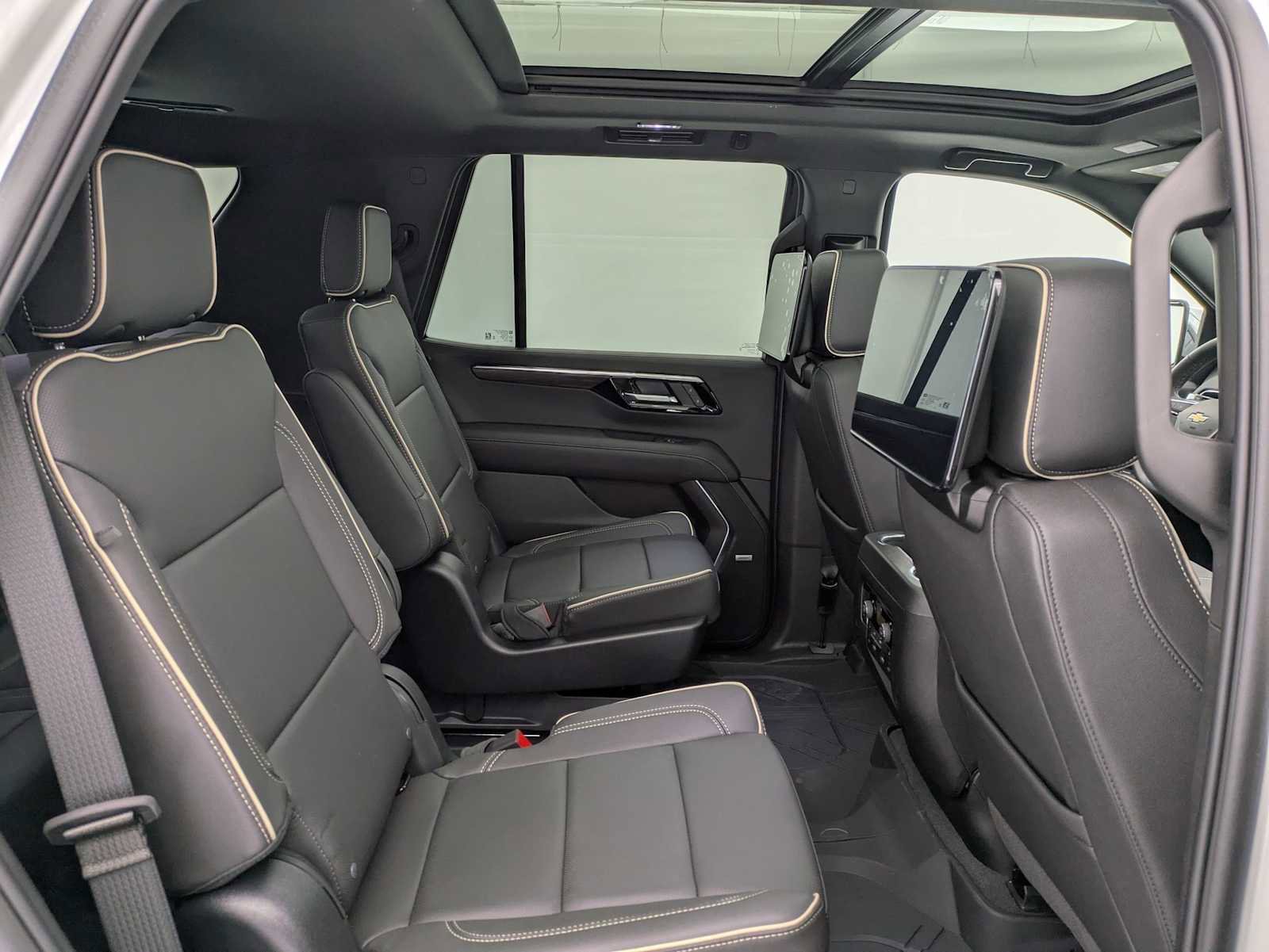 New 2025 Chevrolet Tahoe Premier AWD/4WD image 21