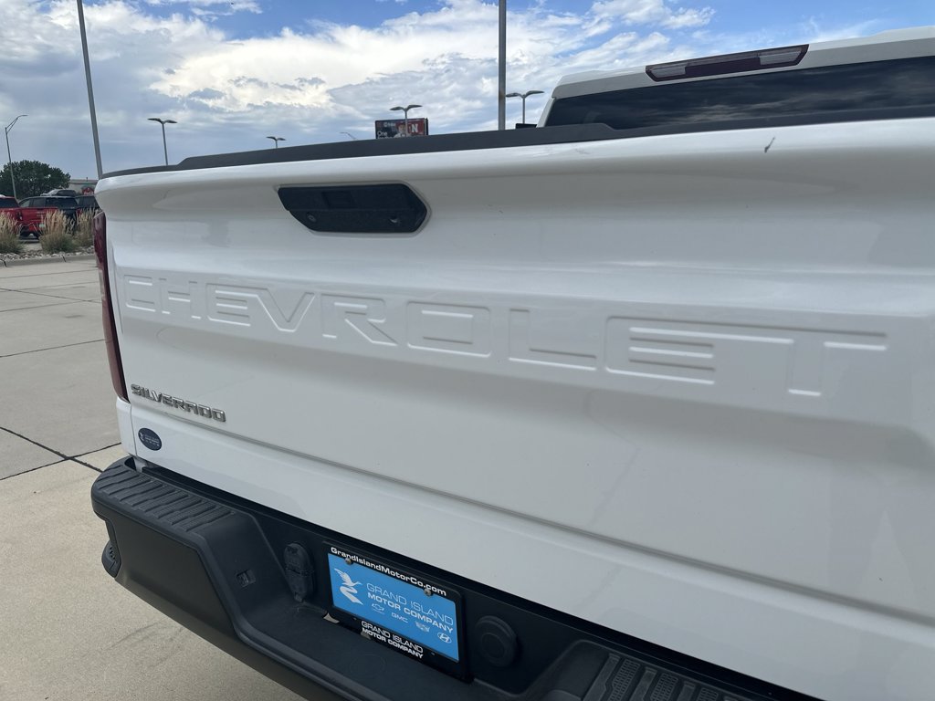 Certified 2021 Chevrolet Silverado 1500 W/T w/ Z71 Off-Road Package AWD/4WD image 31