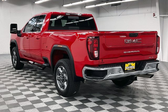 Used 2025 GMC Sierra 2500 SLE w/ SLE Value Package; AWD/4WD image 2