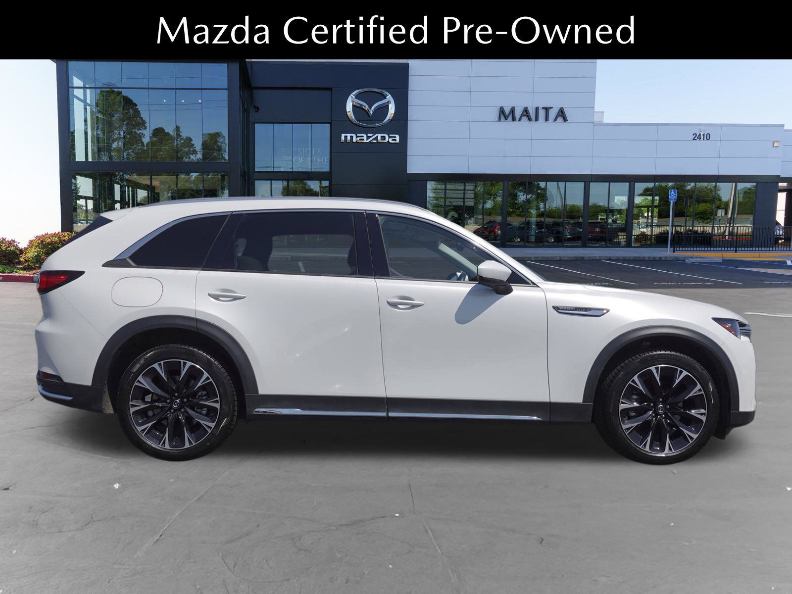 Certified 2024 MAZDA CX-90 Plug-In Hybrid w/ Premium Pkg AWD/4WD image 2