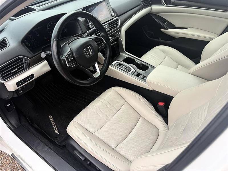 Used 2020 Honda Accord Touring image 15