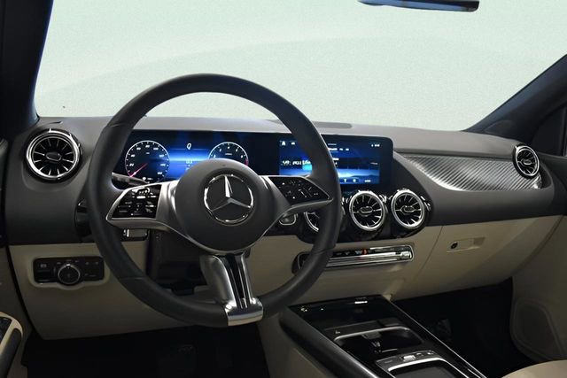 New 2026 Mercedes-Benz GLA 250 4MATIC image 25