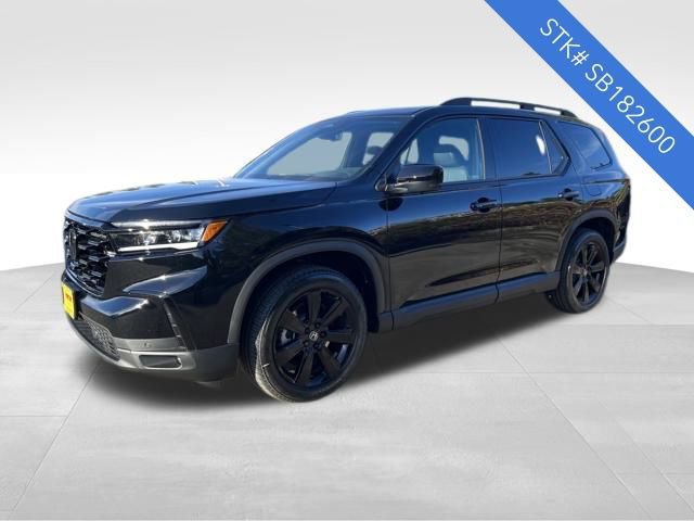New 2025 Honda Pilot Black Edition image 3