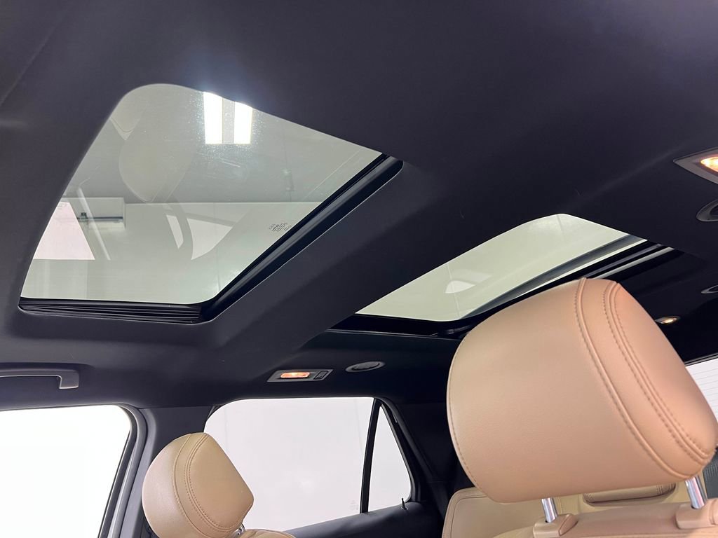 Used 2016 Ford Explorer Limited w/ Equipment Group 301A image 12