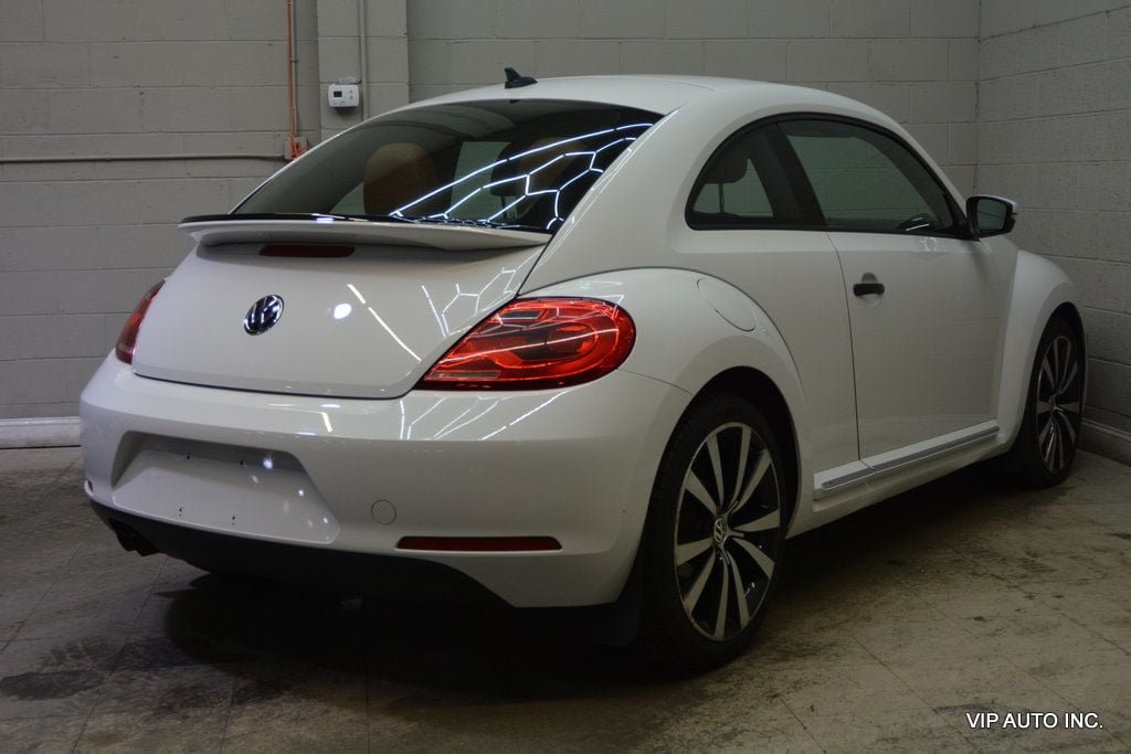 Used 2015 Volkswagen Beetle 1.8T Classic FWD image 5