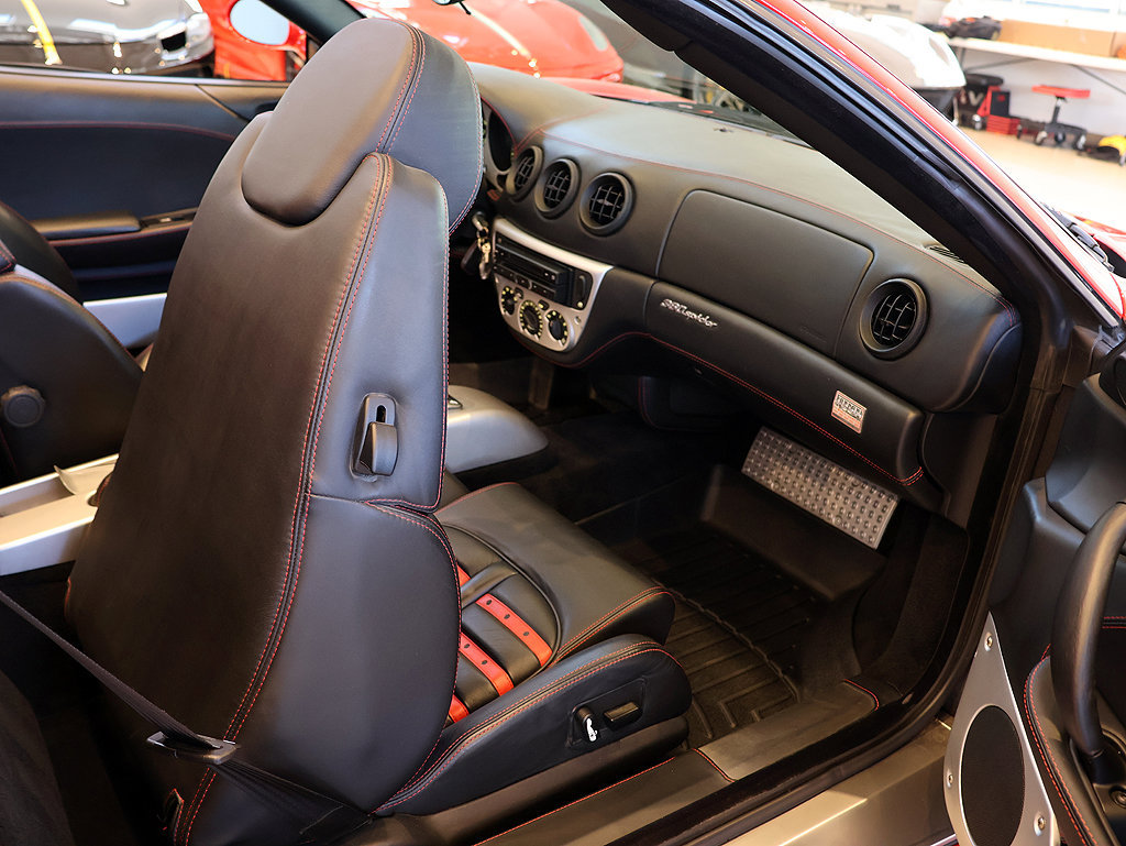 Used 2004 Ferrari 360 Spider RWD image 83