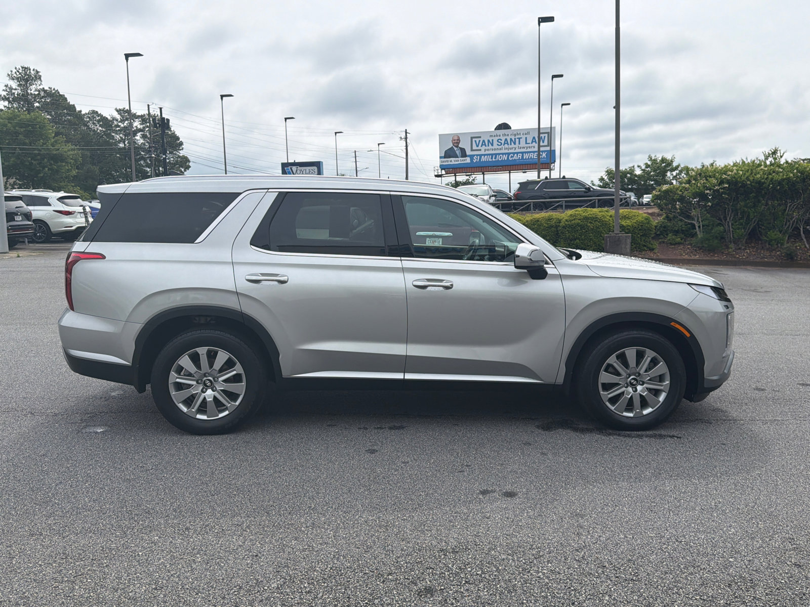 Used 2024 Hyundai Palisade SEL FWD image 4