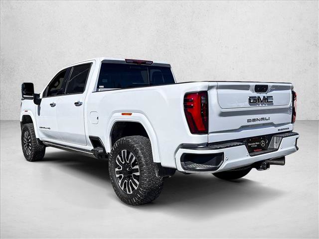 Used 2026 GMC Sierra 2500 Denali Ultimate AWD/4WD image 8