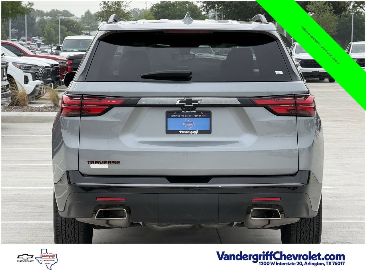 Used 2023 Chevrolet Traverse Premier w/ Redline Edition FWD image 5