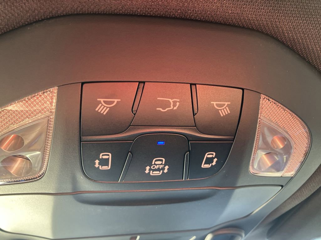 New 2026 Chrysler Pacifica Limited w/ S Appearance Package image 26