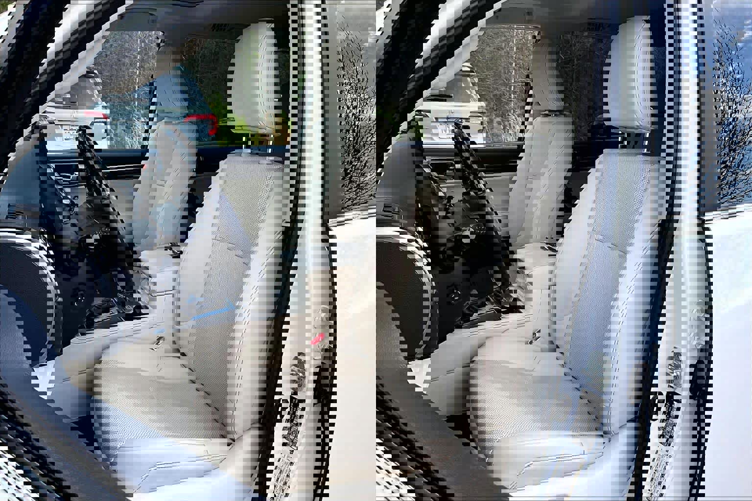 Used 2023 Lexus GX 460 Premium w/ Premium Package image 7