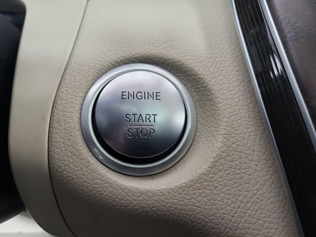 Used 2019 Mercedes-Benz GLC 350e 4MATIC image 20