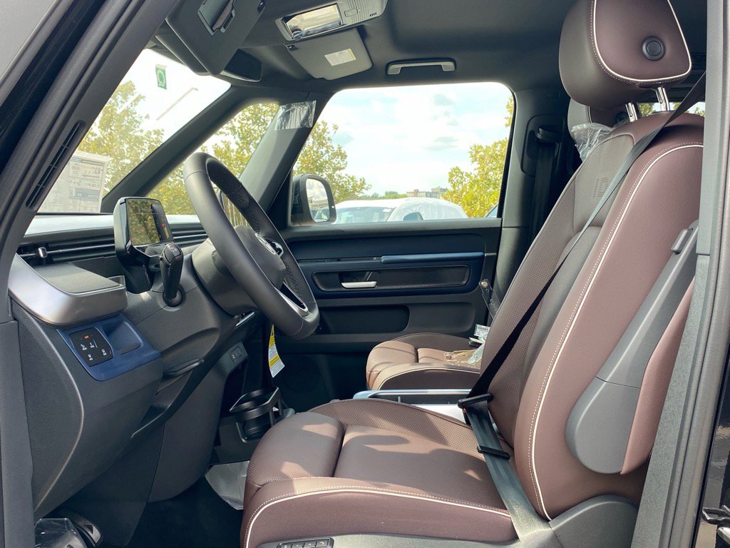 New 2025 Volkswagen ID. Buzz Pro S image 8
