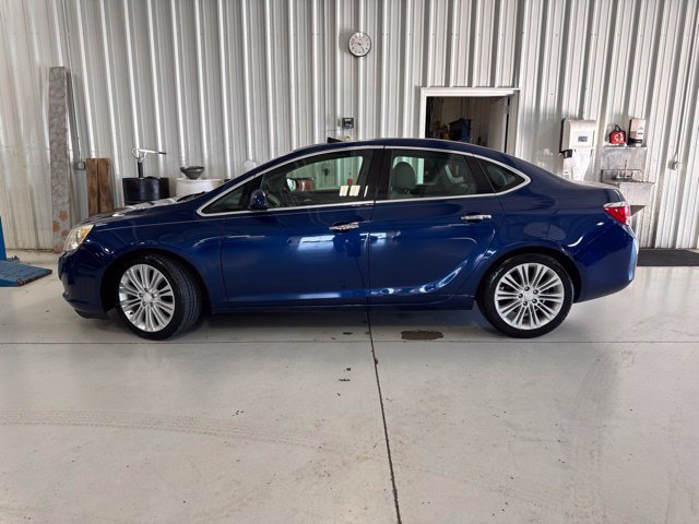 Used 2013 Buick Verano Convenience FWD image 3