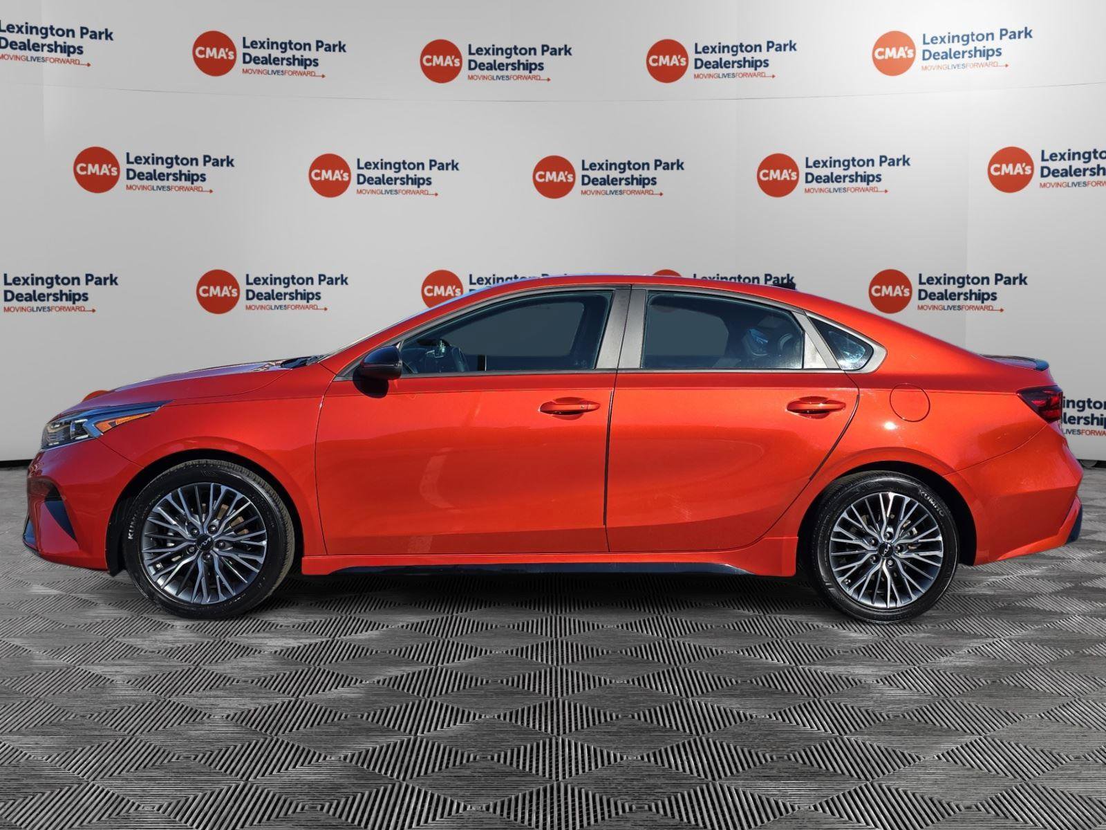 Used 2024 Kia Forte GT-Line w/ GT-Line Premium Package image 4