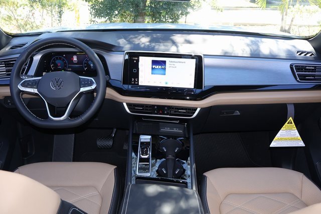 New 2026 Volkswagen Atlas Cross Sport SE image 13