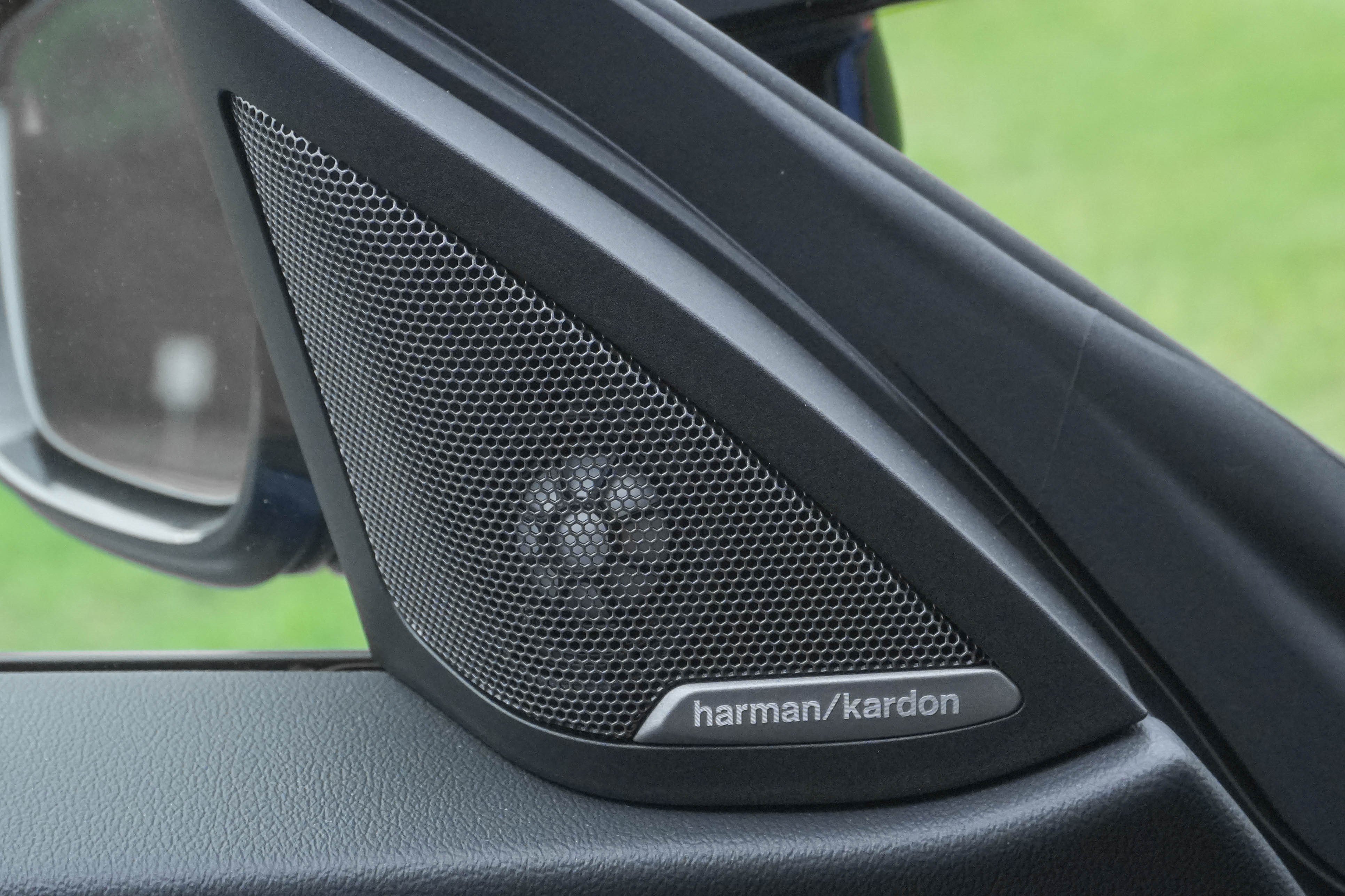 Certified 2025 BMW M440i RWD image 30