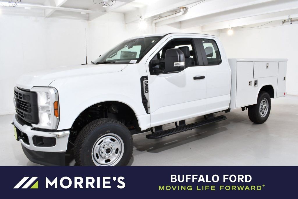New 2025 Ford F350 XL w/ XL Chrome Package AWD/4WD video 1
