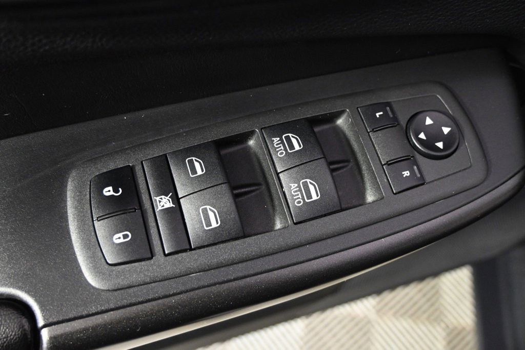 Used 2022 Jeep Cherokee Trailhawk w/ Sound & Nav Group image 22