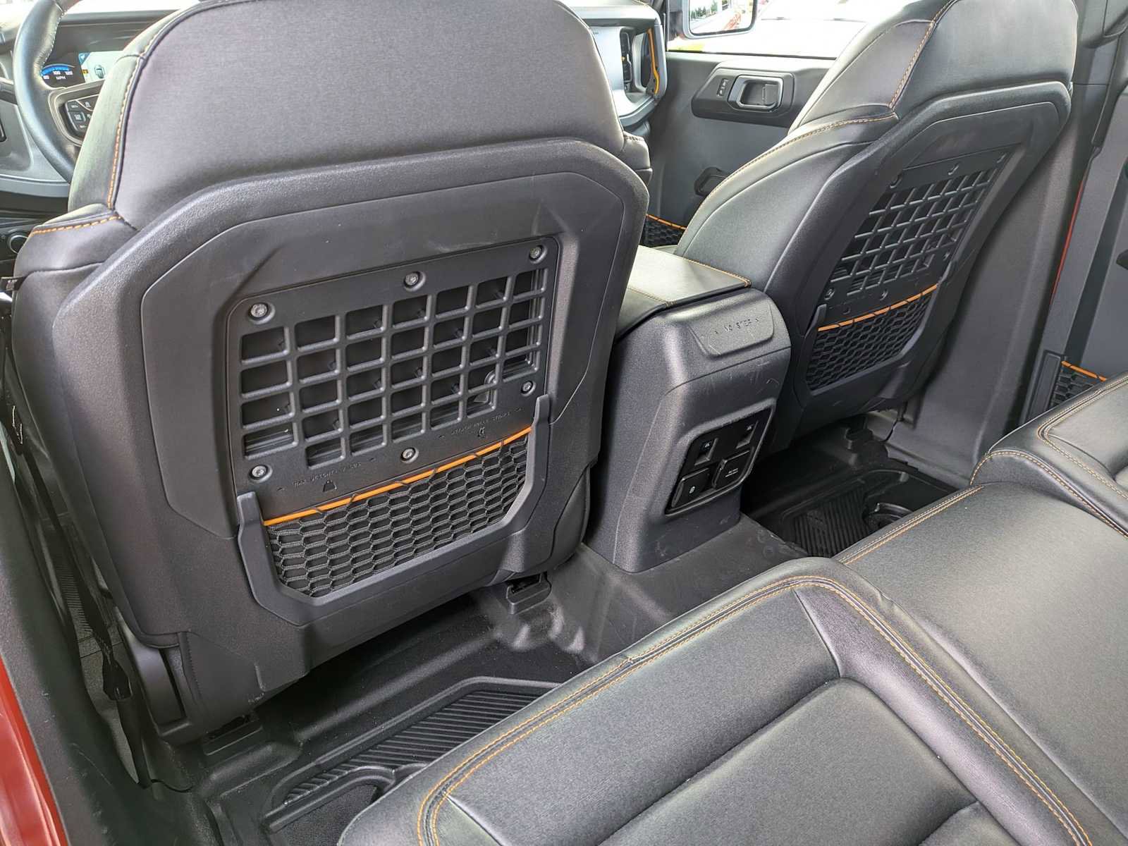 Used 2024 Ford Bronco Badlands image 17