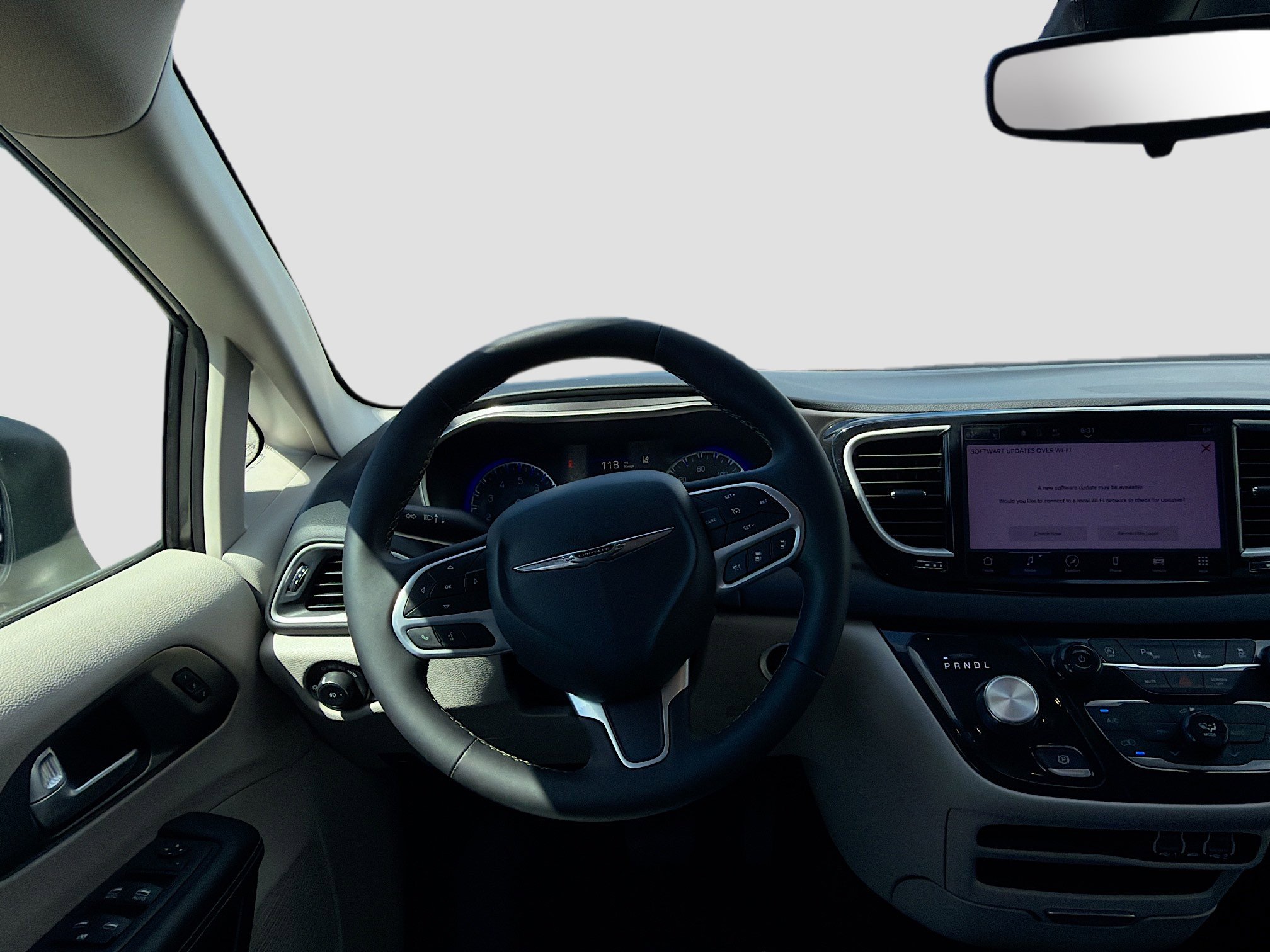 Used 2023 Chrysler Pacifica Touring-L image 18