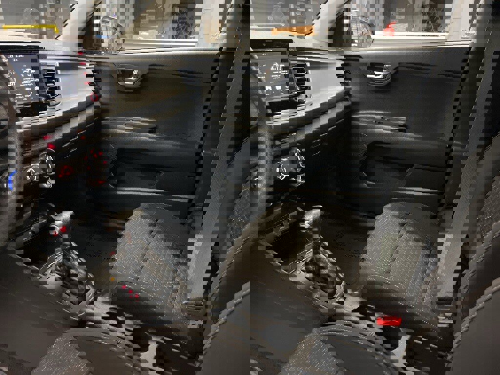 Used 2020 Kia Rio LX image 13