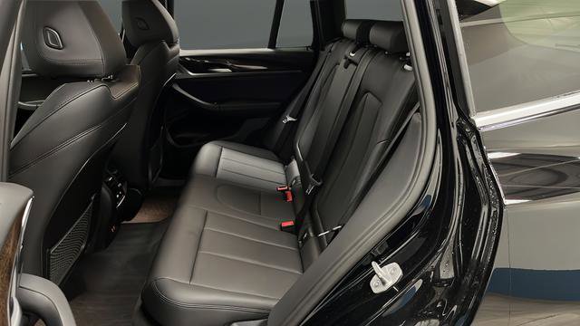 Used 2021 BMW X3 xDrive30i image 23