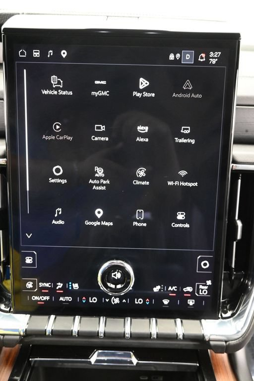 Used 2025 GMC Yukon XL Denali AWD/4WD image 20