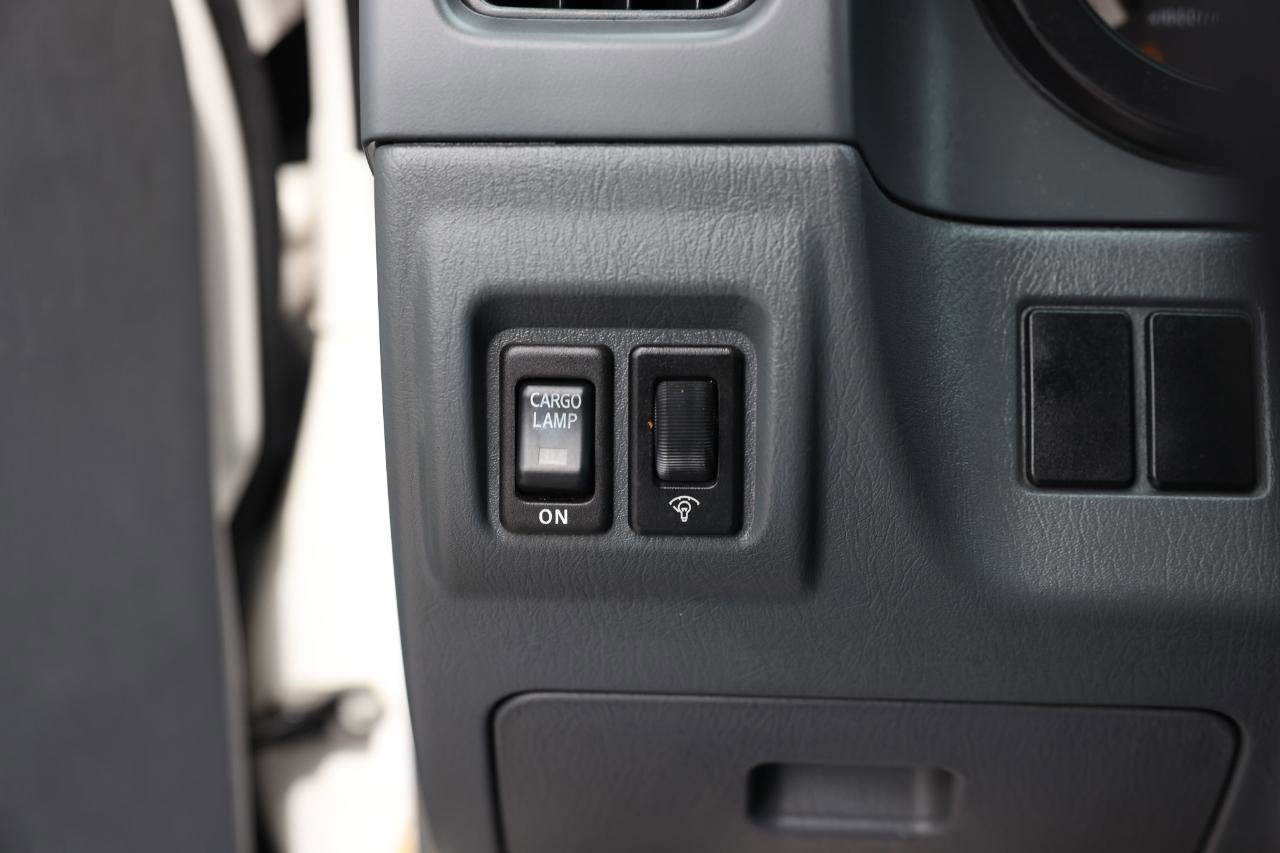 Used 2004 Nissan Frontier XE w/ (PWR) Pwr Pkg image 40