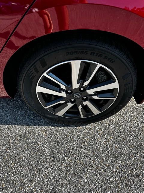 New 2025 Nissan Versa SV w/ Trunk Package image 9