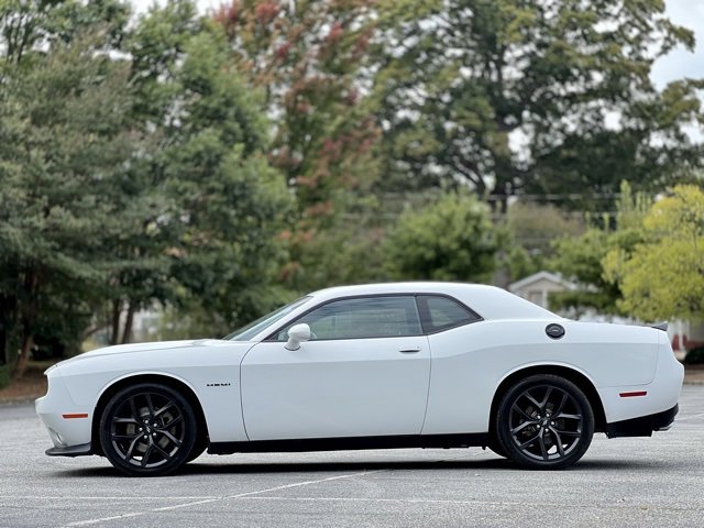Used 2021 Dodge Challenger R/T w/ Blacktop Package image 12