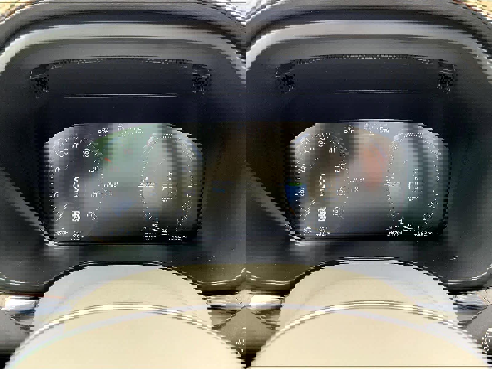 Used 2021 Volvo XC60 T8 Inscription w/ Advanced Package image 22