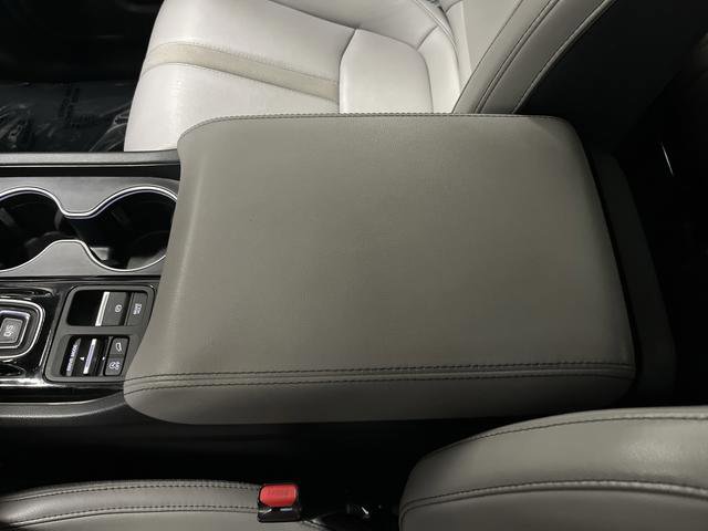 Used 2024 Honda Pilot Touring image 21