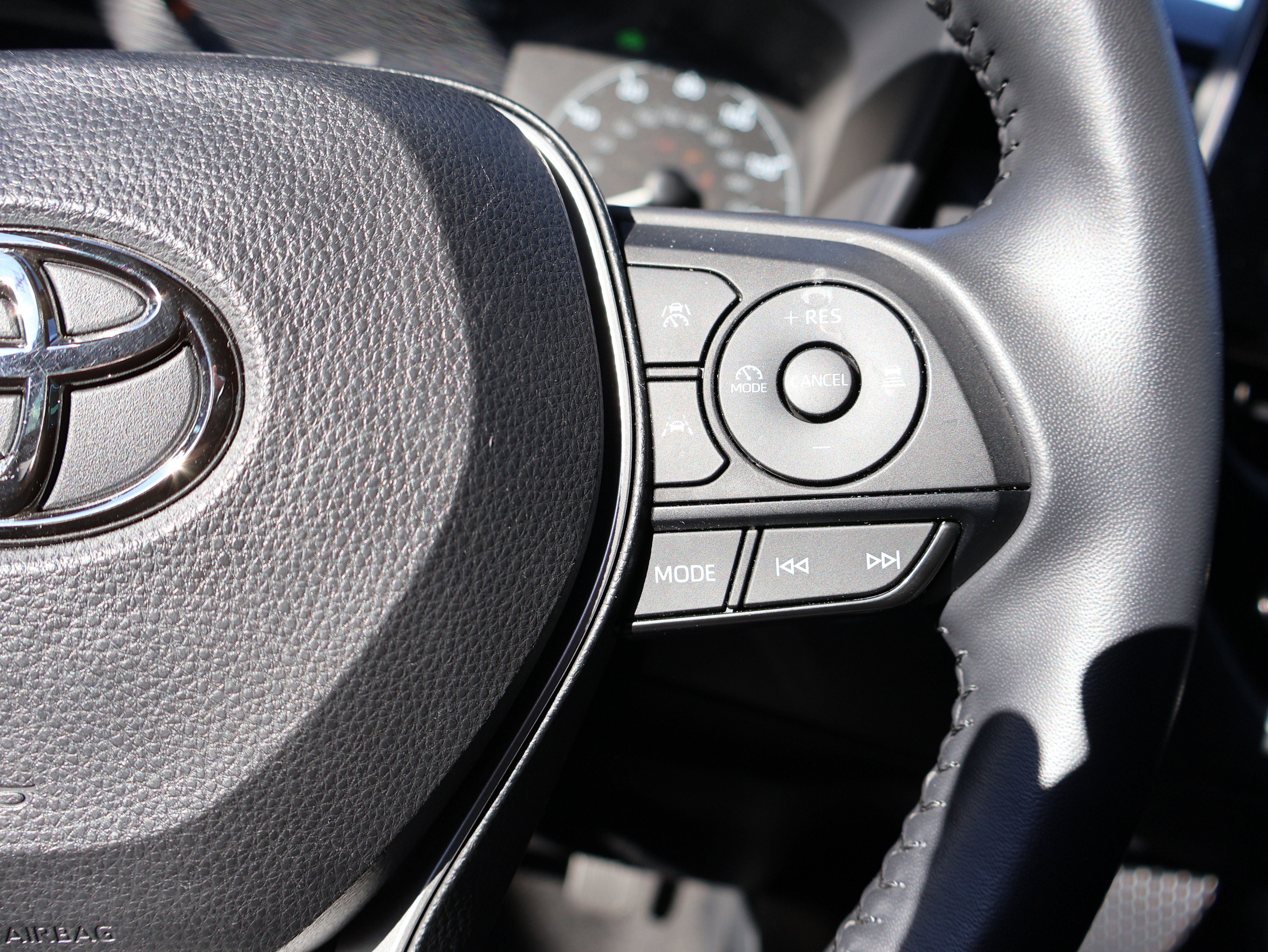 Used 2024 Toyota Corolla SE image 28