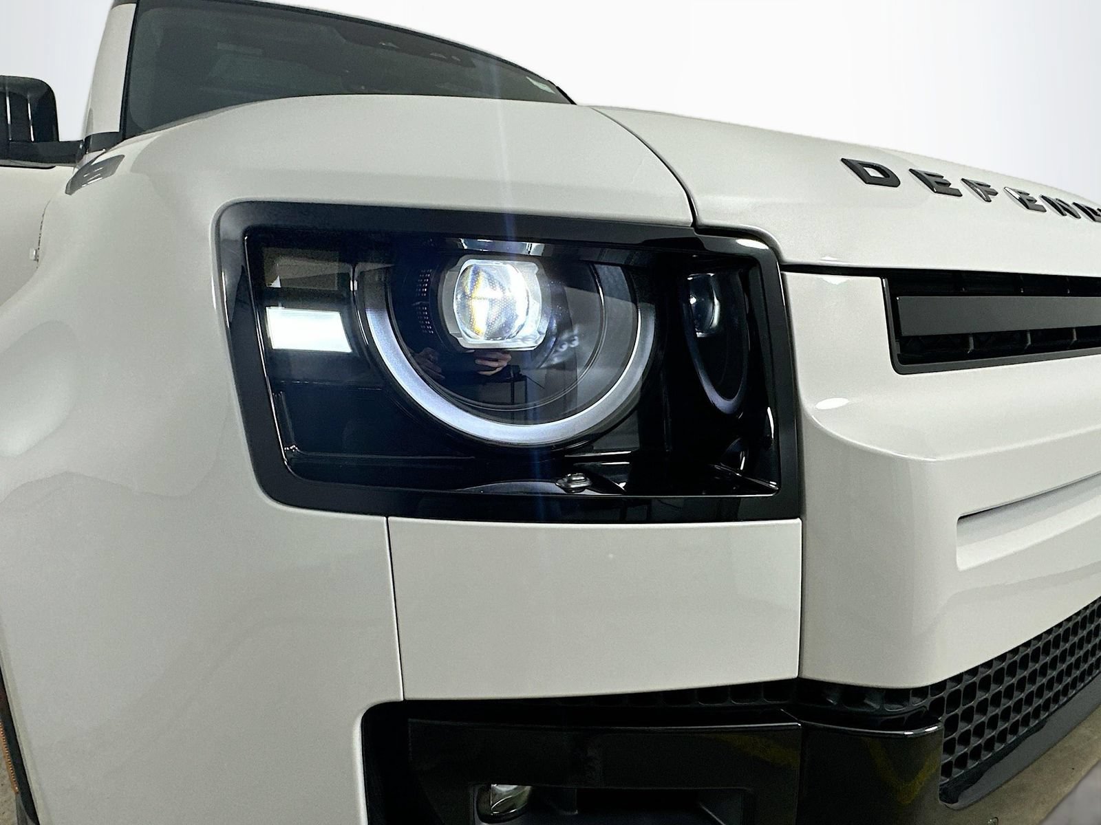 New 2026 Land Rover Defender 130 S AWD/4WD image 10