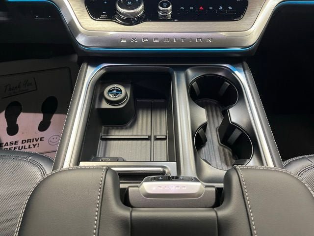 New 2026 Ford Expedition Max Platinum AWD/4WD image 18