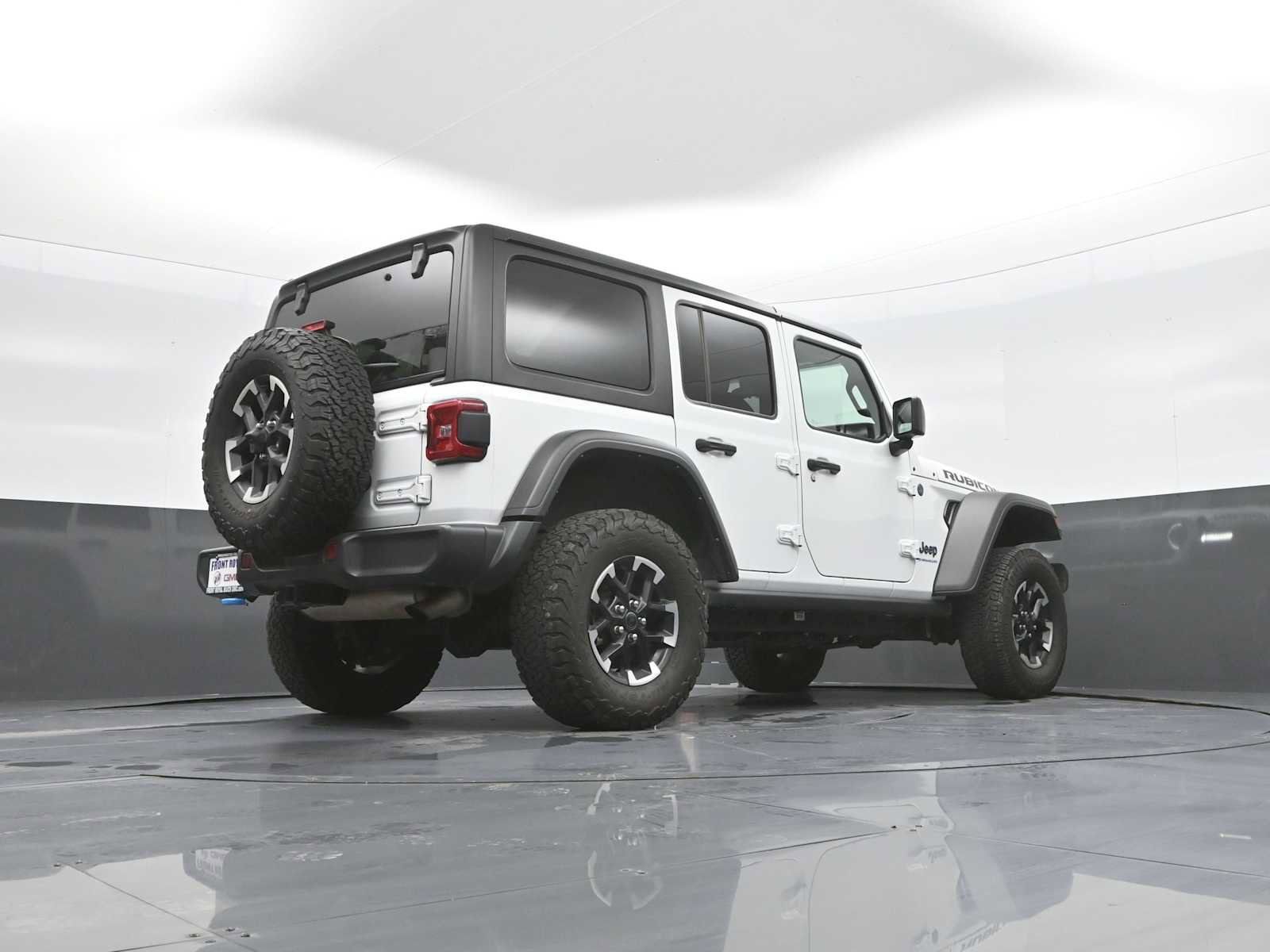 Used 2024 Jeep Wrangler Unlimited Rubicon 4xe AWD/4WD image 52