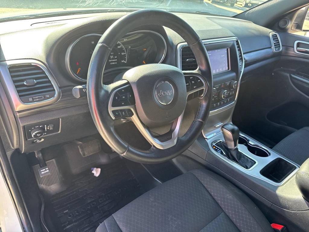 Used 2021 Jeep Grand Cherokee Laredo AWD/4WD image 20