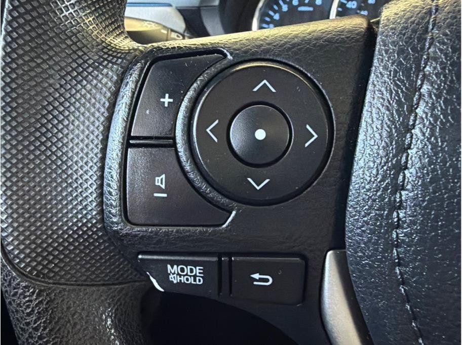 Used 2014 Toyota Corolla LE w/ Driver Convenience Package FWD image 17