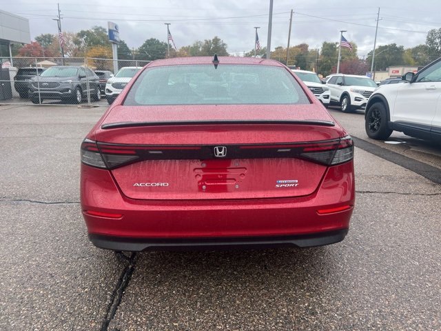 Used 2023 Honda Accord Sport image 5